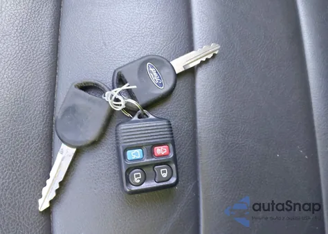 2003 Ford Explorer Limited z USA, uszkodzony, nr VIN 1FMDU75W03UC59723